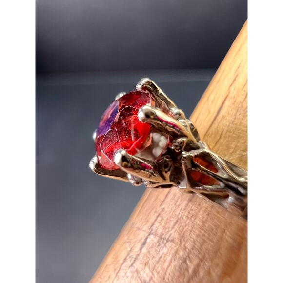 Vintage 10k White Gold Garnet Solitaire Ring – Size 6.5 – Magnolia Jewelry - Picture 8 of 16